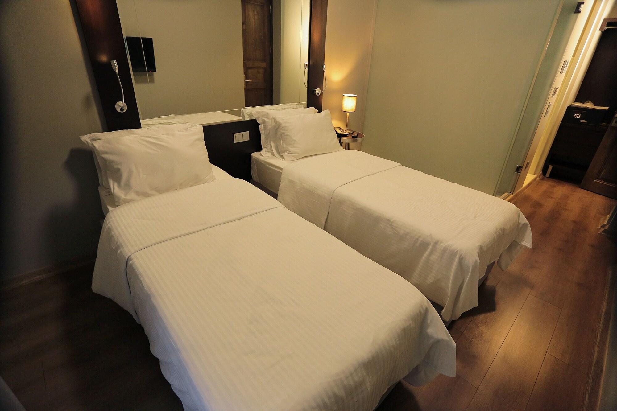 Ferman Pera Hotel Stambuł Zewnętrze zdjęcie